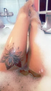 prettyblueeyes420 Public Foto 9