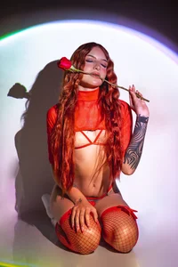 VictoriaRosse_ kullanıcısının Some pics 🎉 albümü -  7 fotoğraf