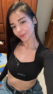 Vanessa_cruz_18 Public Pic 3