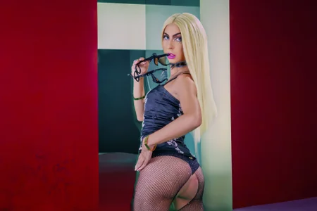 AlejandraDangerGirl Barbie hot bondage Kuva