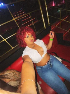 MAARA RANDOM🤭💖💋 de Maaracooper  4 photos