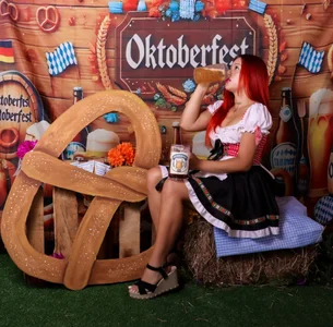 celeste_seaLet's celebrate Oktoberfest together 🔥🍻图片