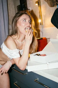 goddess_aphroditte sweet tooth صورة واحدة|goddess_aphroditte sweet tooth صورتان|goddess_aphroditte sweet tooth  صور|goddess_aphroditte sweet tooth  صورة