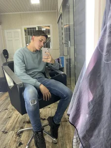 Habie-and-grey Public Pic 4