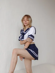 MillaHolt Where can I find my teacher? Pic