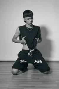 Lean_Portman Feel my slim skin Immagine  4