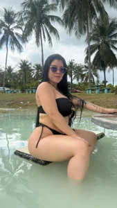 pearl_weet's POOL DAY ☀️ Sex Photo 2