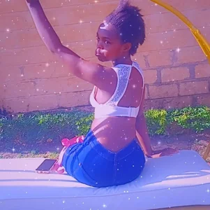 Black_pussy22 Hi Pic 2