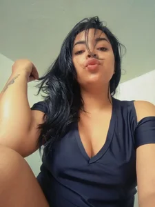 Babyfull_lips Public Pic 2