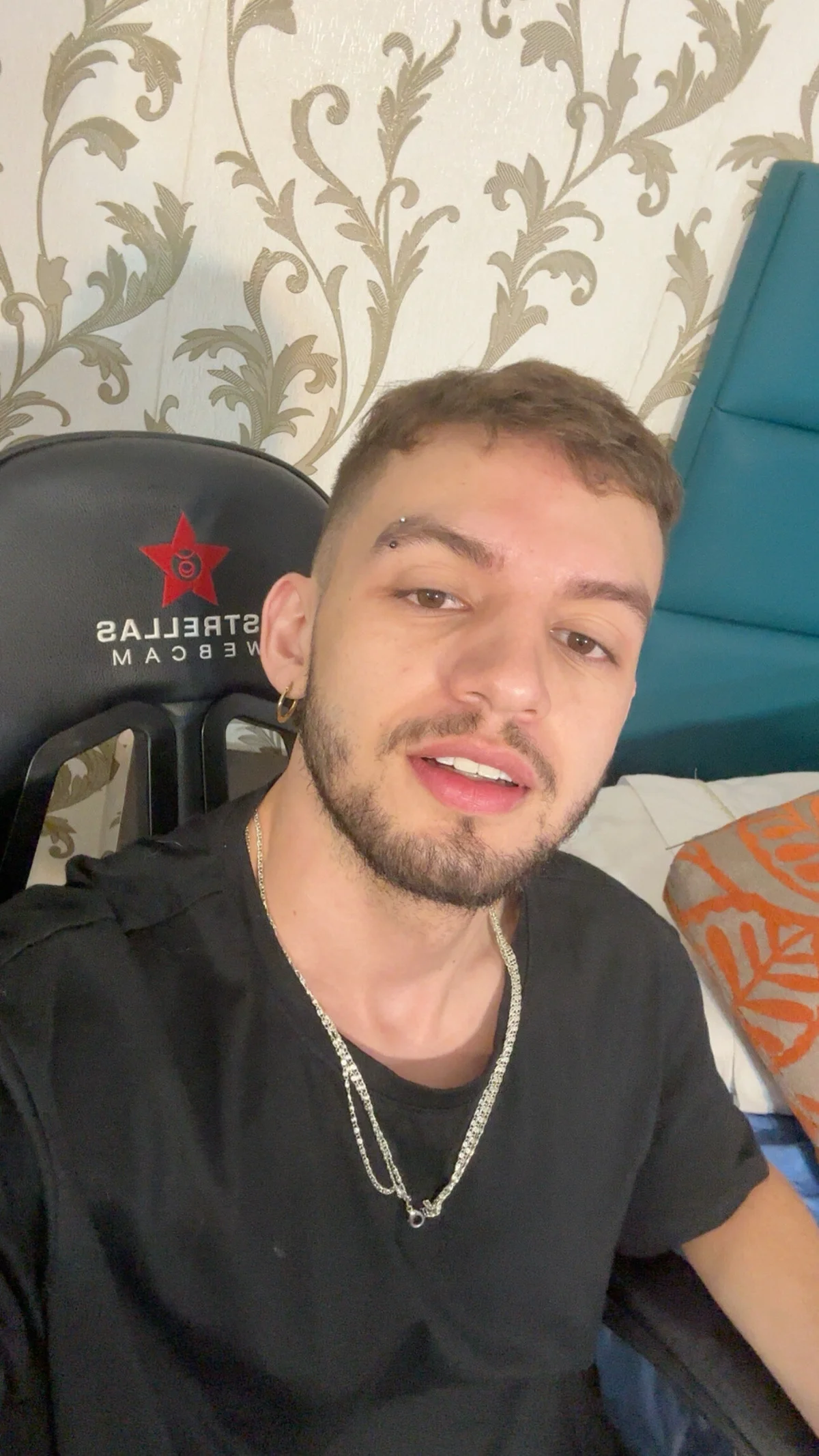 Трендове зображення  609 Michael_magno