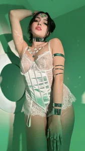 NaomiSainz 💜🧡💚Rainbow Girl💚🧡💜 사진 4