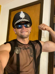 Sexmuscle17 Public Pic