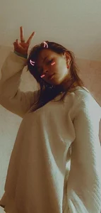 LynDaviのMy first albumの 2枚の写真