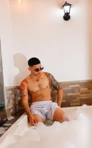 GabrielX77_'s XXX Nude Photo 1