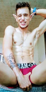 roystonee01 PROVOCASION Immagine  5