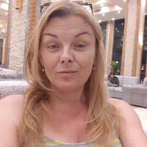 Kisi_Lovi Public Pic