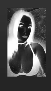 sophie_banger Hello Foto 2