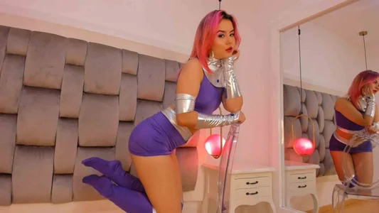 Sara__Williams Starfire Pic 8