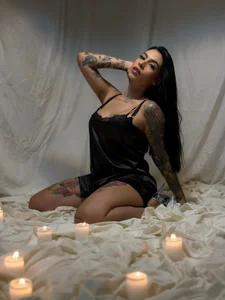 ChristineFord_ Veiled temptation🕯🤍 Poză 2