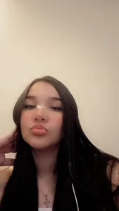 Public de LYAA_COLLINS_ Foto 3