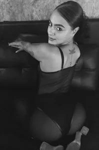 Caroline420_ 🖤 Pic