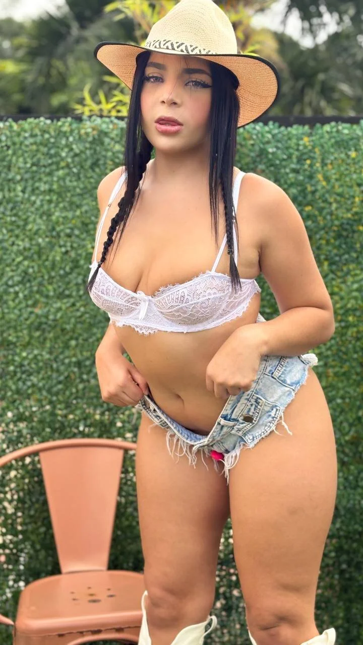 ArieliciousXXX Populära bilder 1974