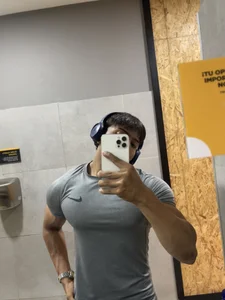 connor_carterのPublicの枚の写真