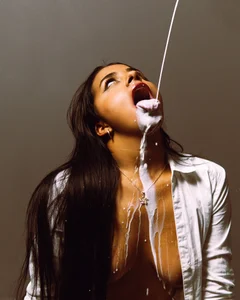 LeahSole Public Pic 4