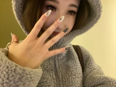 ellie_kimi ITS ME😊 Billede 3