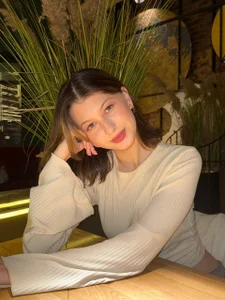 LouiseChavez so upset for today sorry Immagine  2