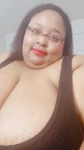 Loves_Aura Public Immagine  3