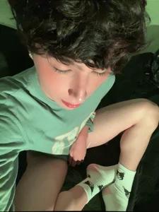 I'll be in my bed without pajamas🥵 od AdamDayt  snímek