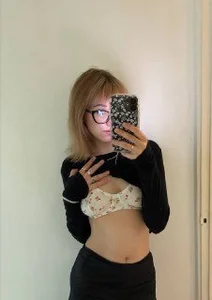 Only_April Public Billede 4