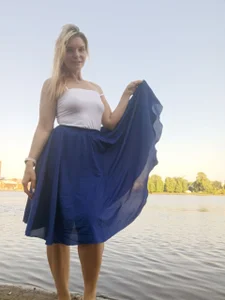 Public de streetgirl_  2 Imagens