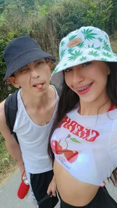 Hari_Andree Public Pic 5