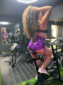Anaise_latif My favorite cardio will always be with you 🥵😏💦💦 รูป  3