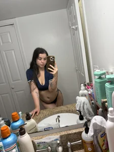 joeystaciee: Public ( 6 фото)