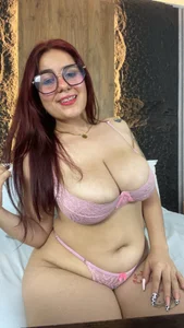 nicolleu99 delicious body😈🤭 Pic