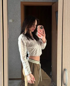 Zdjęcia AliceCashle Public:  4