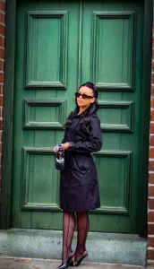 emma_brooks1 Basta guardare quella donna elegante ❤️ รูป 