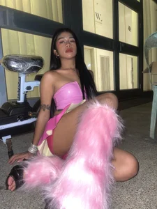 EnviousMaddie PINK FRIDAY NIGHT🎀 Immagine  5