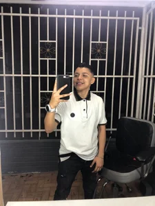 ale_clark Public Pic 4