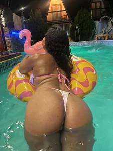Sophia_brunette_02 Day off Billede 3