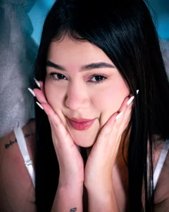 Happy Valentine's Day, much love to all od Emily_Frostt  snímek