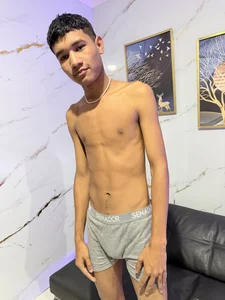 Boys_twink_hot69 Dominante Billede 5
