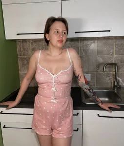 arizzzona_baby Homely and cozy Pic 2