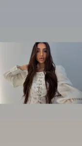 AlvinaMair Public Pic 2