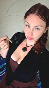 xoxoameliarose Public - {count, plural, one {תמונה אחת} two {שתי תמונות} many {# תמונות} other {# תמונות}}