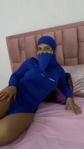Ashley_sakina Public  6. fénykép