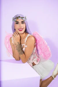 VioletMonroyTrick or Tease 🎃 Bild 3